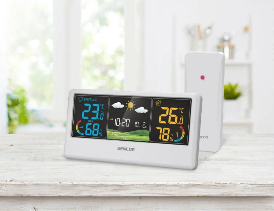 Mezi kvalitní domácí meteostanice za dobrou cenu patří např. SENCOR SWS 4100 W.