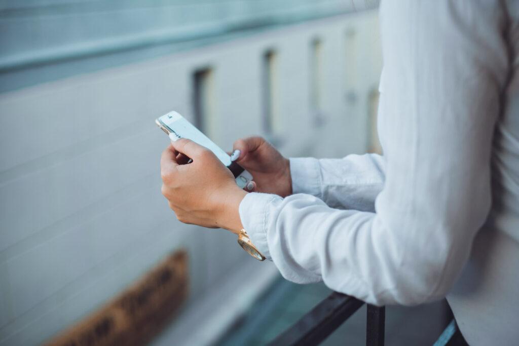 SMS půjčka je rychlý způsob, jak získat menší částku peněz.
